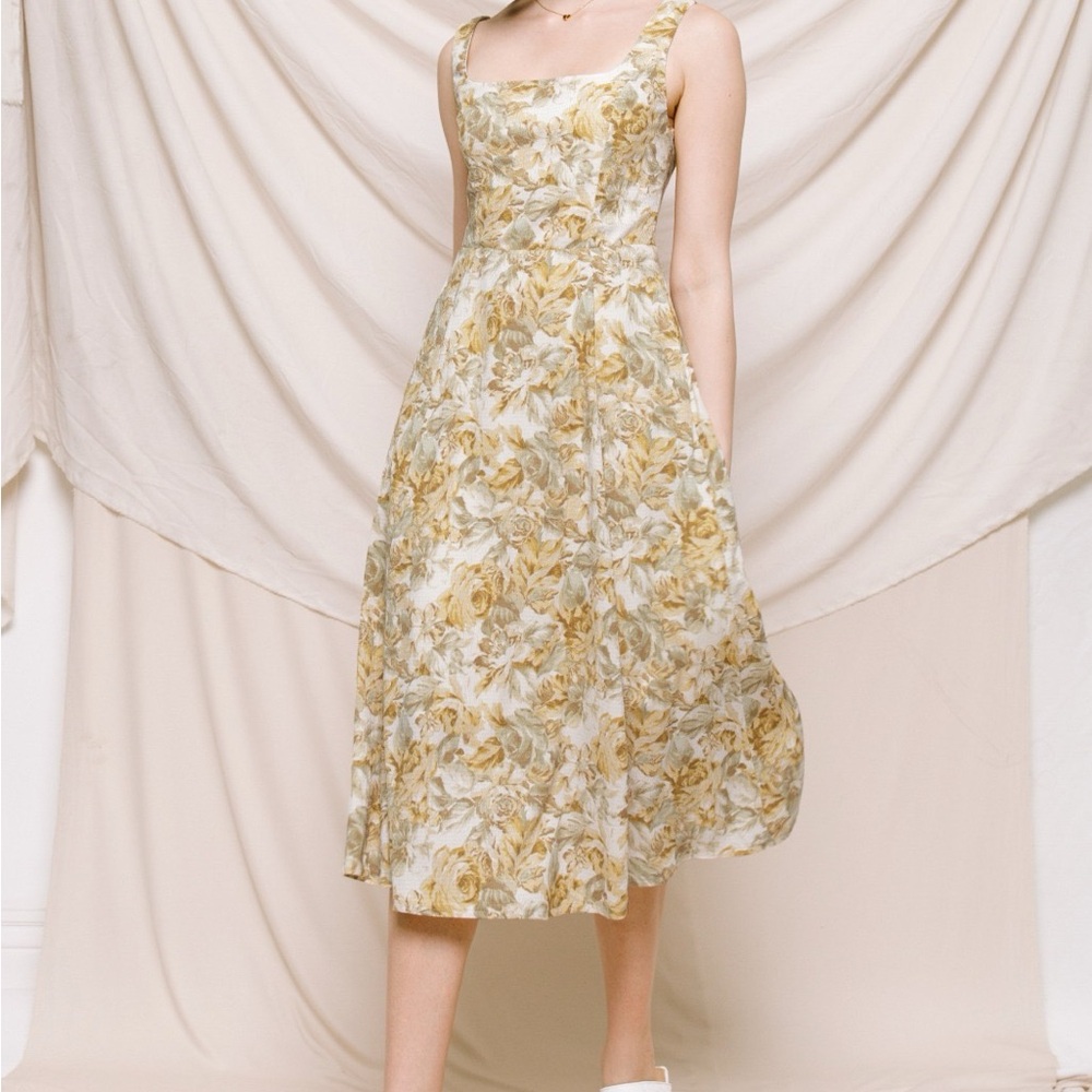 Sleeveless Floral Print Midi Dress New. Vintage style